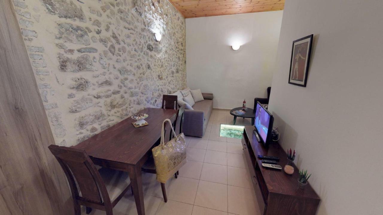 Porto Enetiko Suites Rethymno  Екстер'єр фото
